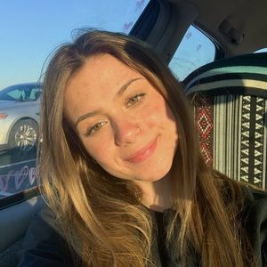 Meet your Posher, Jocelyn